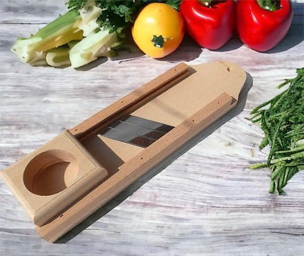 Traditional 30cm wooden mandolin slicer for any vegetable that will not bend or contaminate your food with plastic