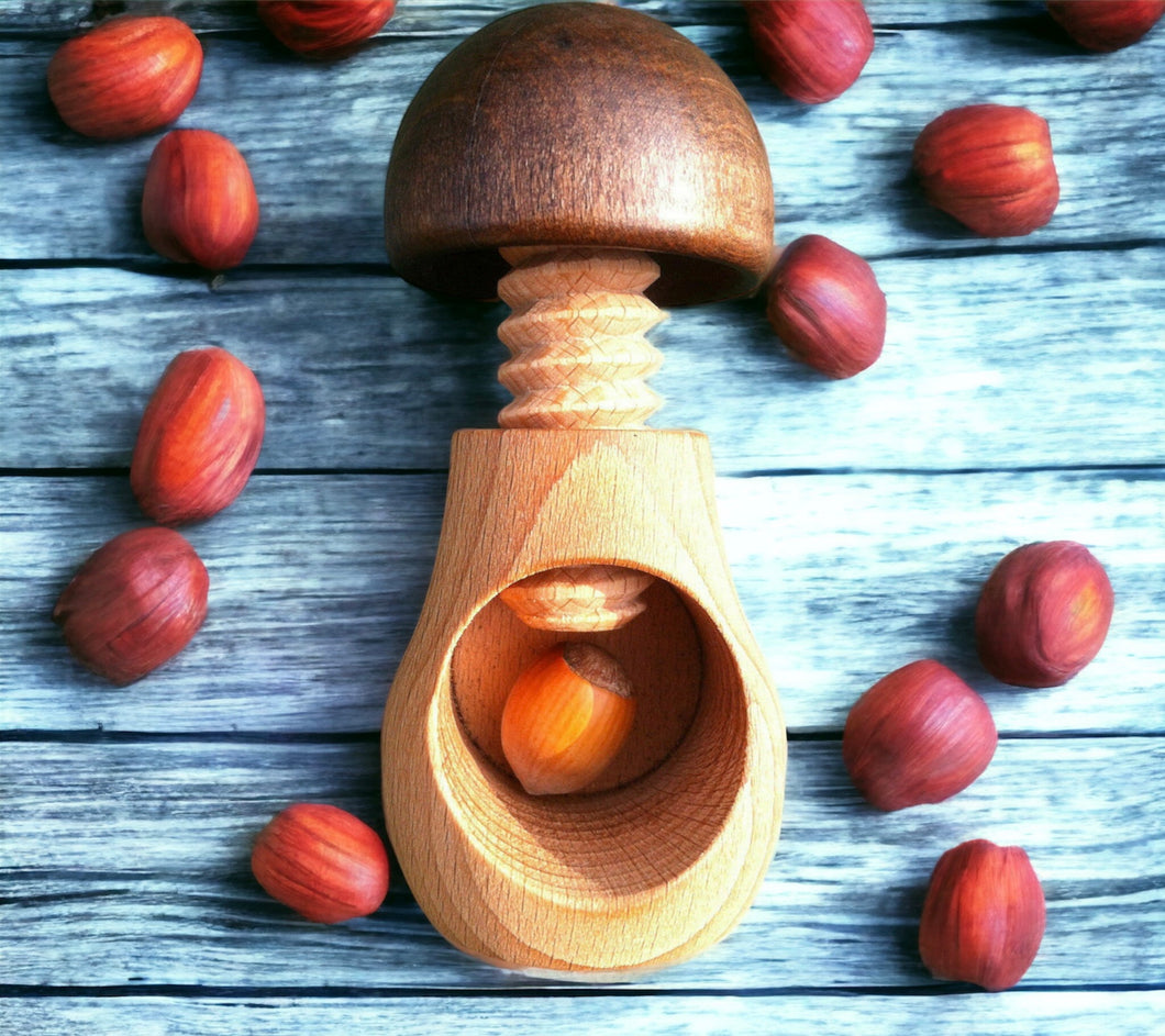 Vintage Twist Wooden nut Crusher